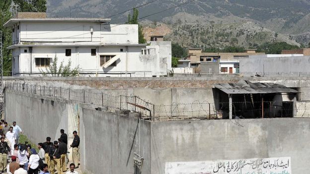 مخفیگاه بن‌لادن در شهر ابیت آباد، واقع در حدود یکصد و پنجاه کیلومتری اسلام آباد، پایتخت پاکستان بعد از حمله آمریکا تخریب شد