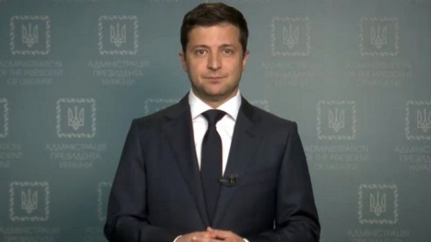 Відео про люстрацію