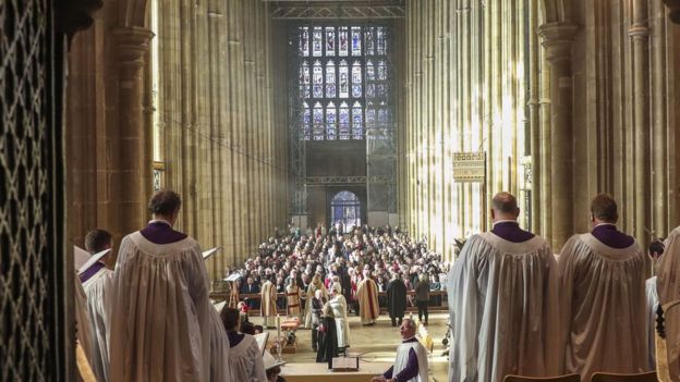 Justin Welby speaks of London Bridge attack in Christmas sermon  BBC News