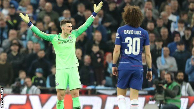 Kepa refuses to come off against Man City in the 2019 EFL Cup final