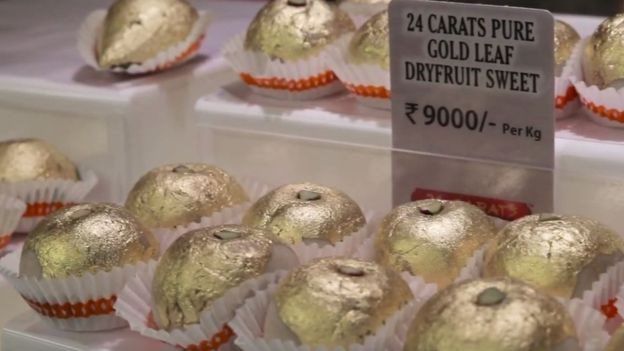 குஜராத்: ஒரு கிலோ ஸ்வீட்டின் விலை 9 ஆயிரமாம்!