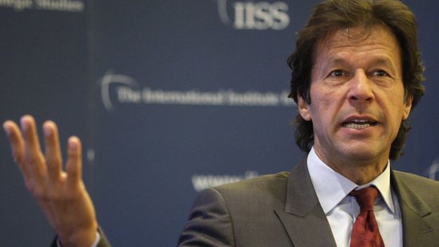 கிரிக்கெட்டில் ஜொலித்த இம்ரான் பிரதமராக சாதிப்பாரா?