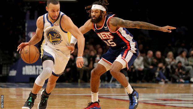 NBA: Stephen Curry stars as Golden State Warriors beat Brooklyn