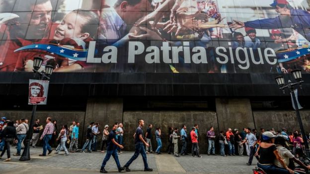 Fila en Caracas