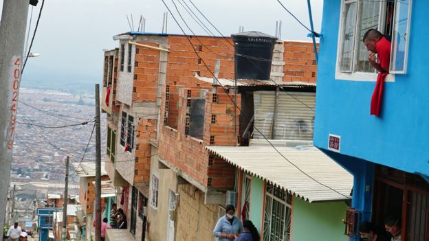 Trapo rojo en Colombia