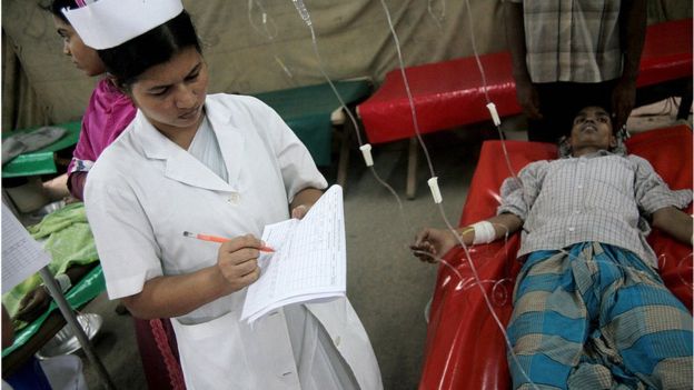 সেবিকাদের টানা সাতদিন ১২ ঘণ্টা করে কাজ করতে হয়।