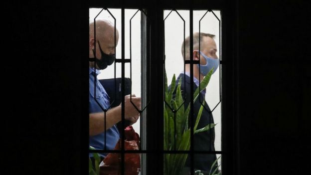 Ивана Сафронова этапируют в суд