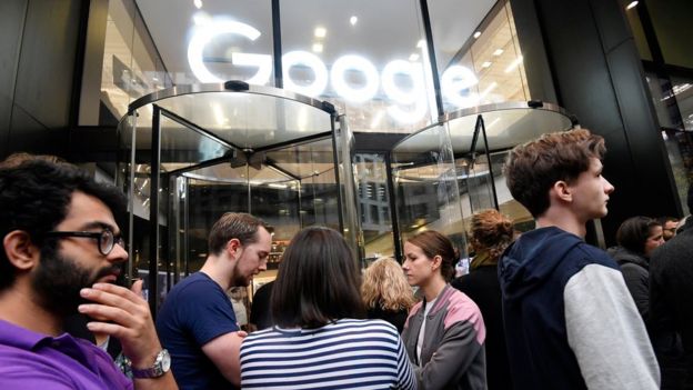 Google staff walk out