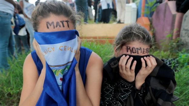 Amigas de Matt Andrés Romero, joven de 16 años que murió por un disparo durante una protesta en Nicaragua