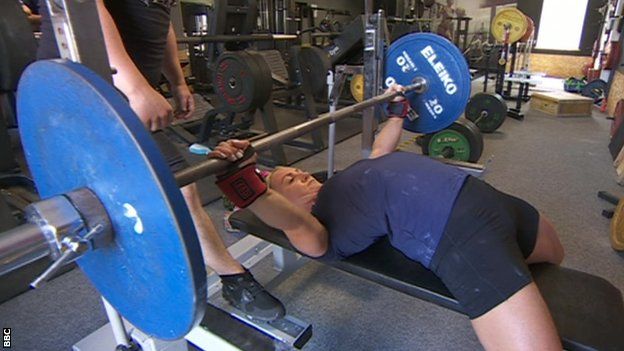 Powerlifter, Ellie Steel, prepares for World Games competition