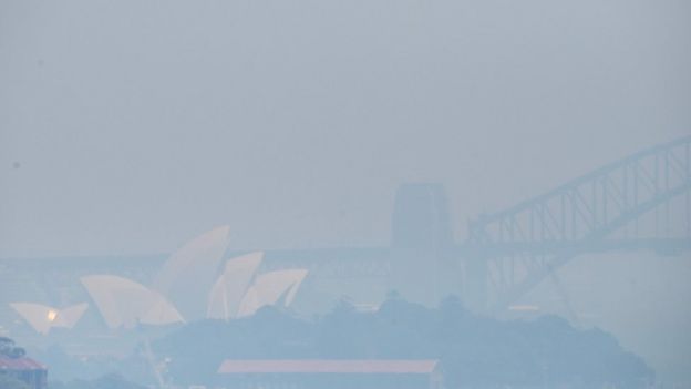The Sydney Opera House and Harbour Bridge are obscured by a smoky haze on November 1, 2019.