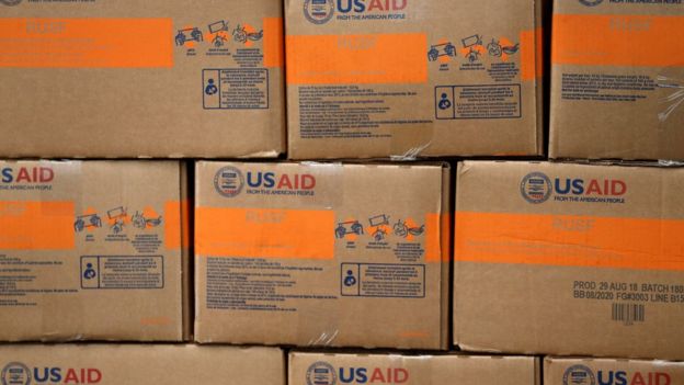 Suplementos alimenticios para bebés donados por USAID.