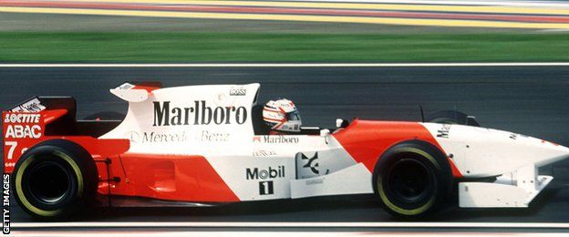 Nigel Mansell driving for McLaren in 1995