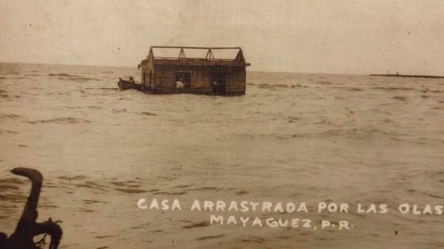 Casa arrastrada por las olas en Mayagüez, 1918.