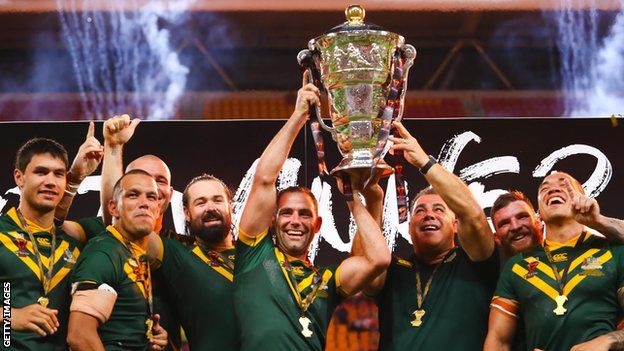 Australia lift the rugby league World Cup trophy after winning the 2017 final