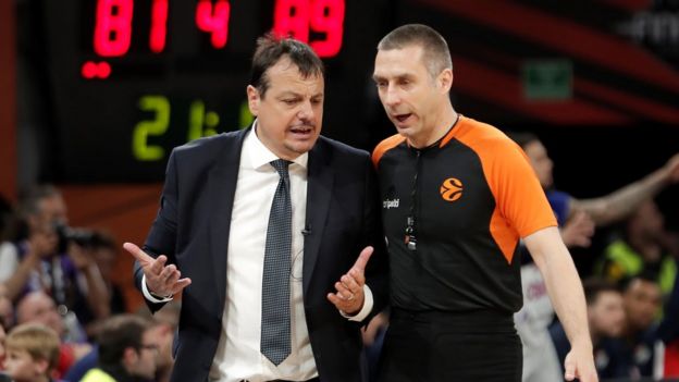 Anadolu Efes Başantrenörü Ergin Ataman