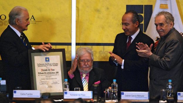 Entrega del premio de la FIL 2007