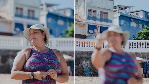 Duas fotos mostram Peixinho dando aula na praia