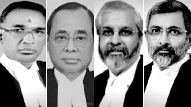 உச்ச நீதிமன்ற தலைமை நீதிபதிக்கு எதிராக 4 நீதிபதிகள் போர்க்கொடி