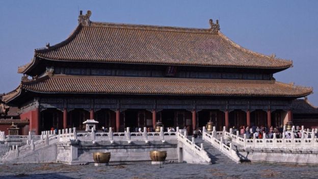 La porte de l'Harmonie Suprême de la Cité Interdite à Pékin, en 1999, Chine. (