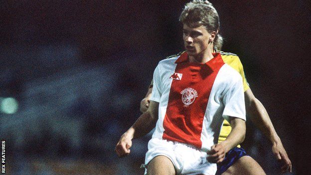 Dennis Bergkamp playing for Ajax at the age of 17