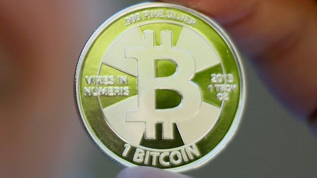 Bidders Snap Up Final Silk Road Bitcoins - BBC News