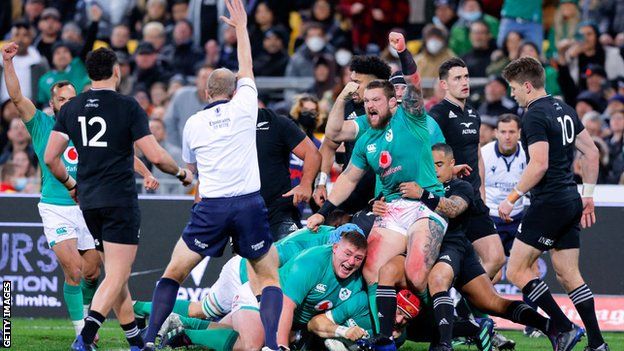 New Zealand 22-32 Ireland: Sensational visitors claim remarkable 2-1 ...