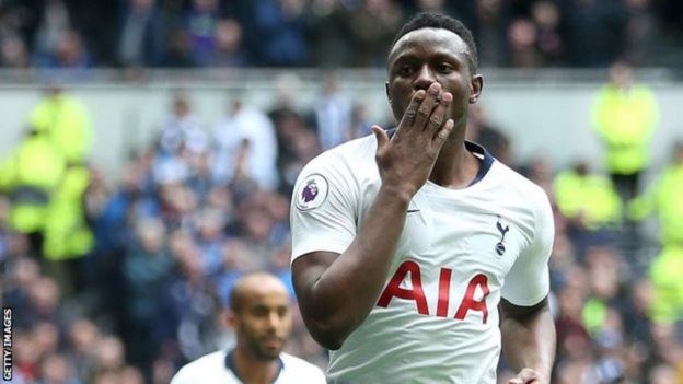 Mchezaji wa kimataifa wa Kenya anayecheza katika safu ya kati ya timu ya Tottenham Victor Wanyama nahusishwa na taarifa za kureje katika Celtic