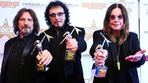 El bajista Geezer Butler, el guitarrista Tommy Iommi y Ozzy Osbourne