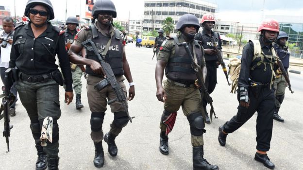 Lagos 57 Gay Suspects Homosexual Accuse Wey Nigeria Police Take