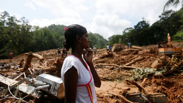 Cyclone Mora Bangladesh Tries To Evacuate One Million Bbc News 4337