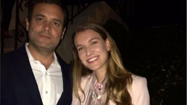 சமூக ஊடகங்களில் வைரலாகும் புகைப்படம்