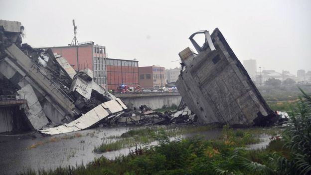 Puente Morandi hundido