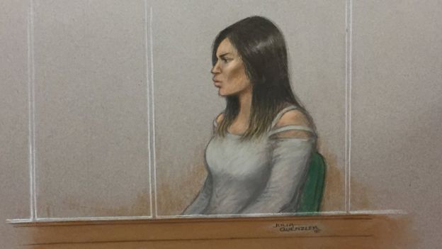 Safaa Boular in a court sketch from her trial./Ph. Julia Quenzler