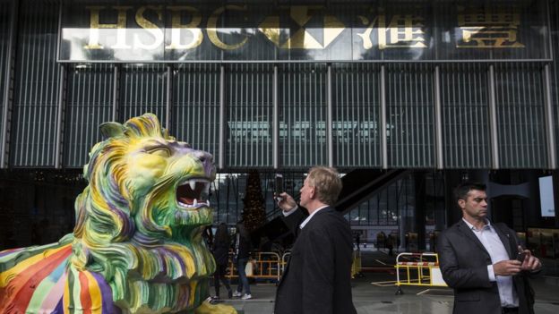 HSBC supports LGBT rights by changing the color of its logo in a light show and the lions outside its headquarter during the promotion of the event 'Celebrate Pride, Celebrate Unity'.