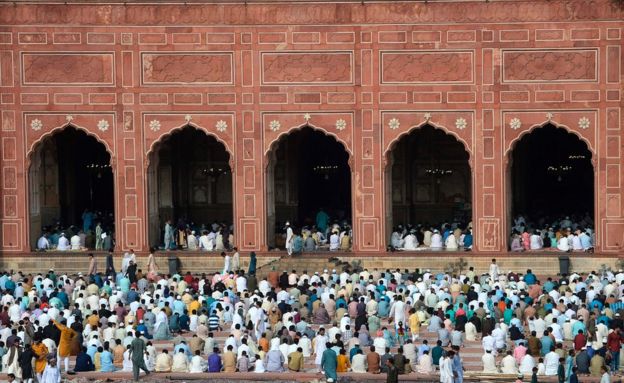 Eid Al Adha Celebrations Around The World Bbc News 4941