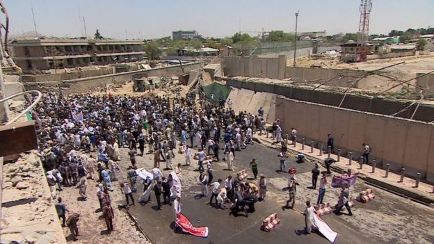 Kabul Bomb: Grief And Anger At Bomb Devastation - BBC News