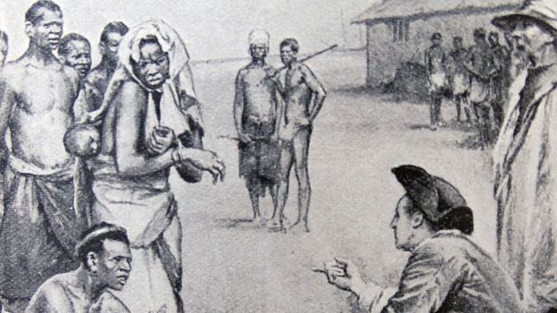 Gravure représentant des esclaves vendus pour cauris en Afrique
