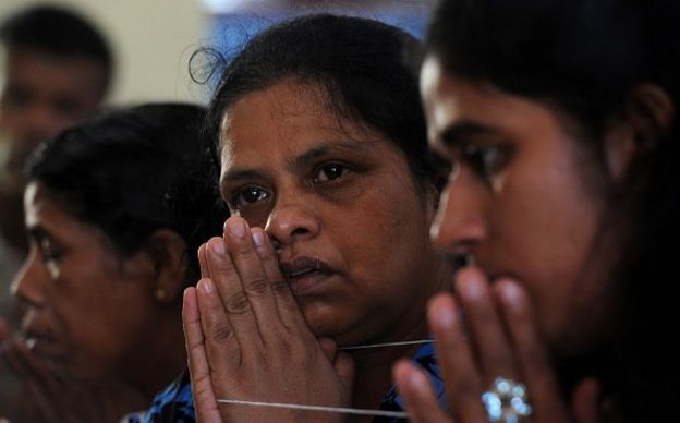 இலங்கை வெலிக்கடை சிறை துப்பாக்கிச் சூடு: இறப்பு சான்றிதழ் கிடைக்காமல் அவதிப்படும் உறவினர்கள்