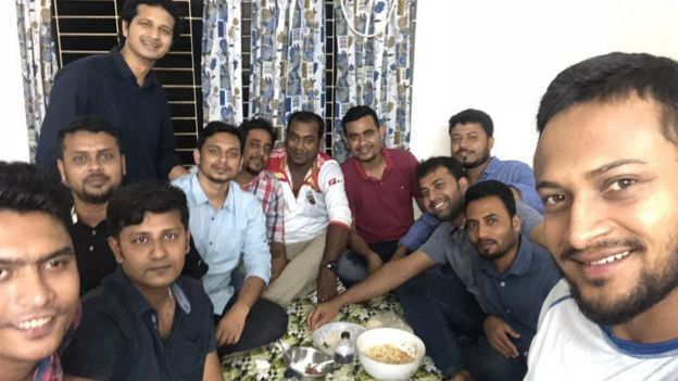 বন্ধুমহলে সাকিব আল হাসান