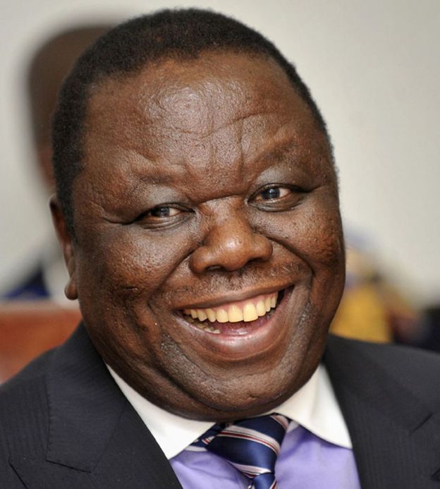 Morgan Tsvangirai wuxuu loollan siyaasadeed galiyay Robert Mugabe