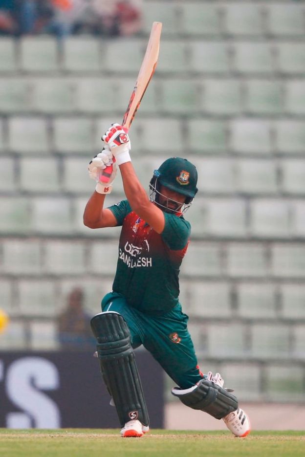 সিলেটে জিম্বাবোয়ের সাথে দ্বিতীয় ওয়ানডে ম্যাচে সেঞ্চুরির পর তামিম ইকবাল।