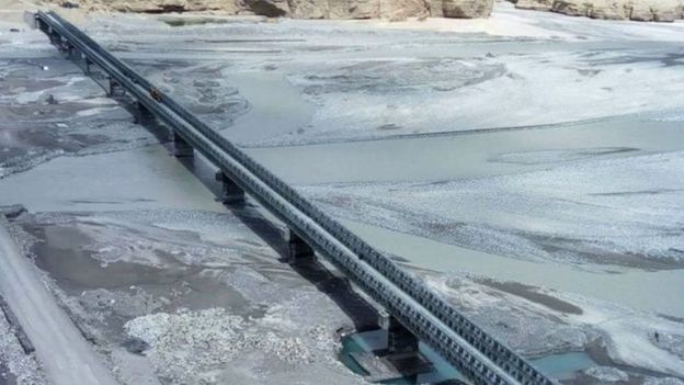 लद्दाखमा भारतले निर्माण गरेको सडक