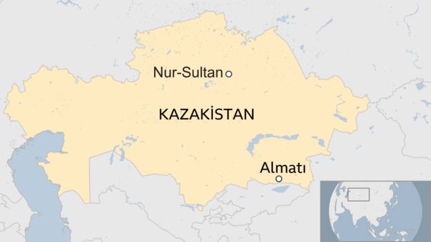 Kazakistan'da içinde 100 kişinin bulunduğu uçak düştü
