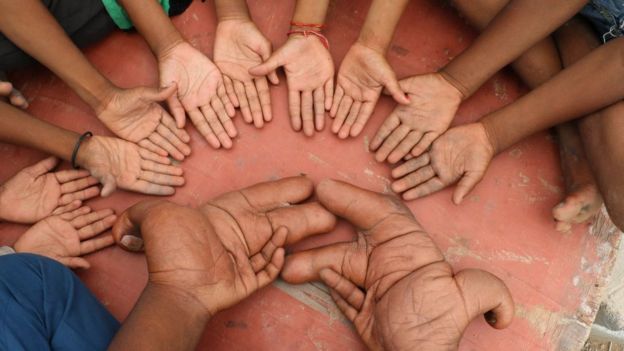 மாற்றுத்திறனாளி குழந்தைகளை ஏற்றுக்கொள்ளும் சமூகம் தேவை