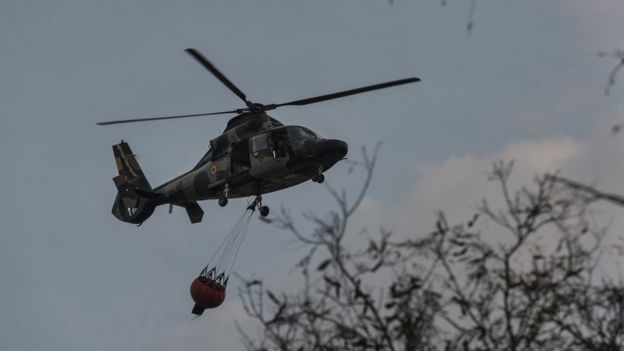 Helicóptero na região de Chiquitanía