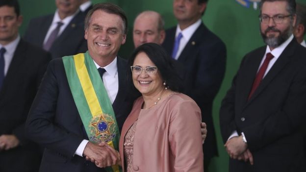 Bolsonaro e Damares Alves