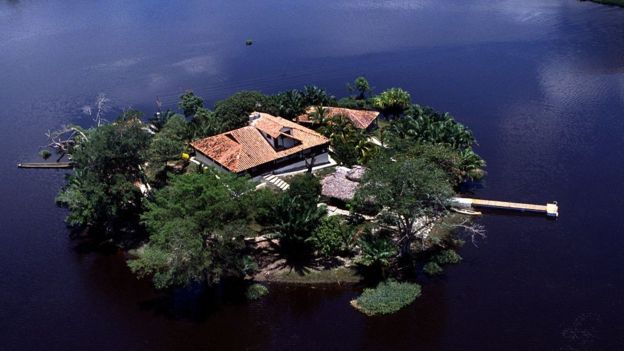 Casa del Mexicano en una isla