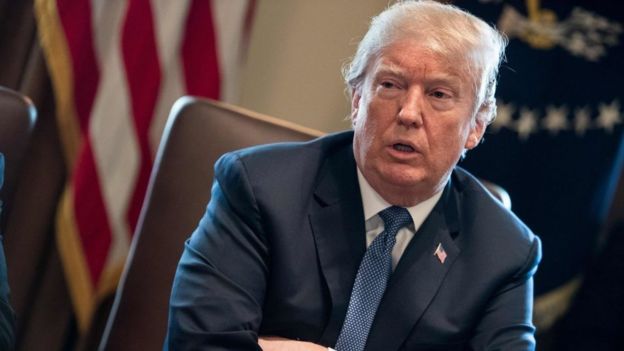 டிரம்பின் வழக்கறிஞர் அலுவலகத்தில் எஃபிஐ சோதனை