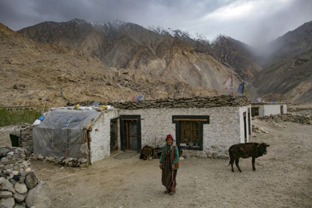 Moradora do vale Ladakh